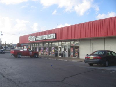 712_N_Glenstone.jpg