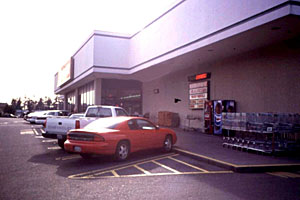 Des Moines before-safeway-closeup.jpg